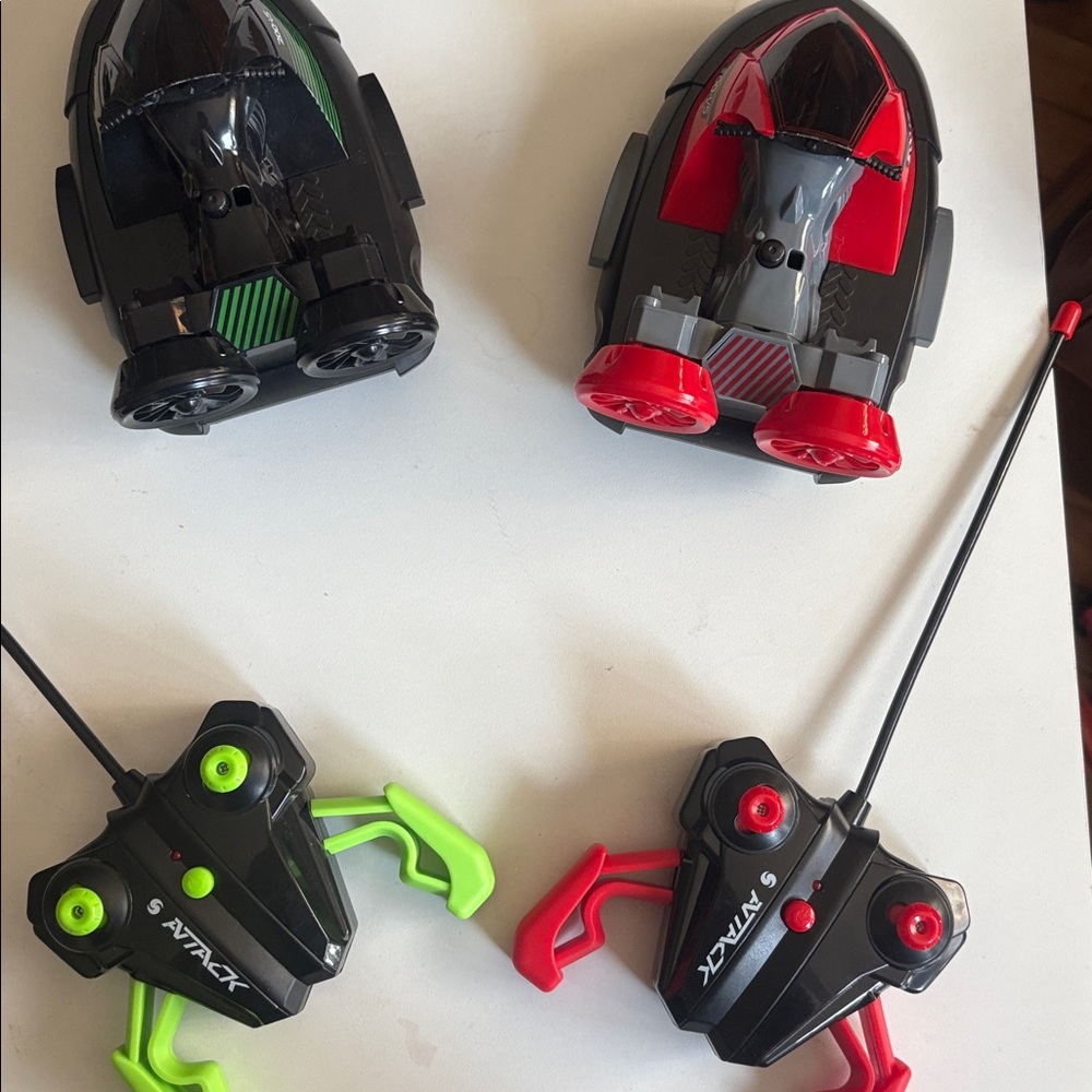 Remote Control Racing Cars with Controllers - Picture 3 of 3